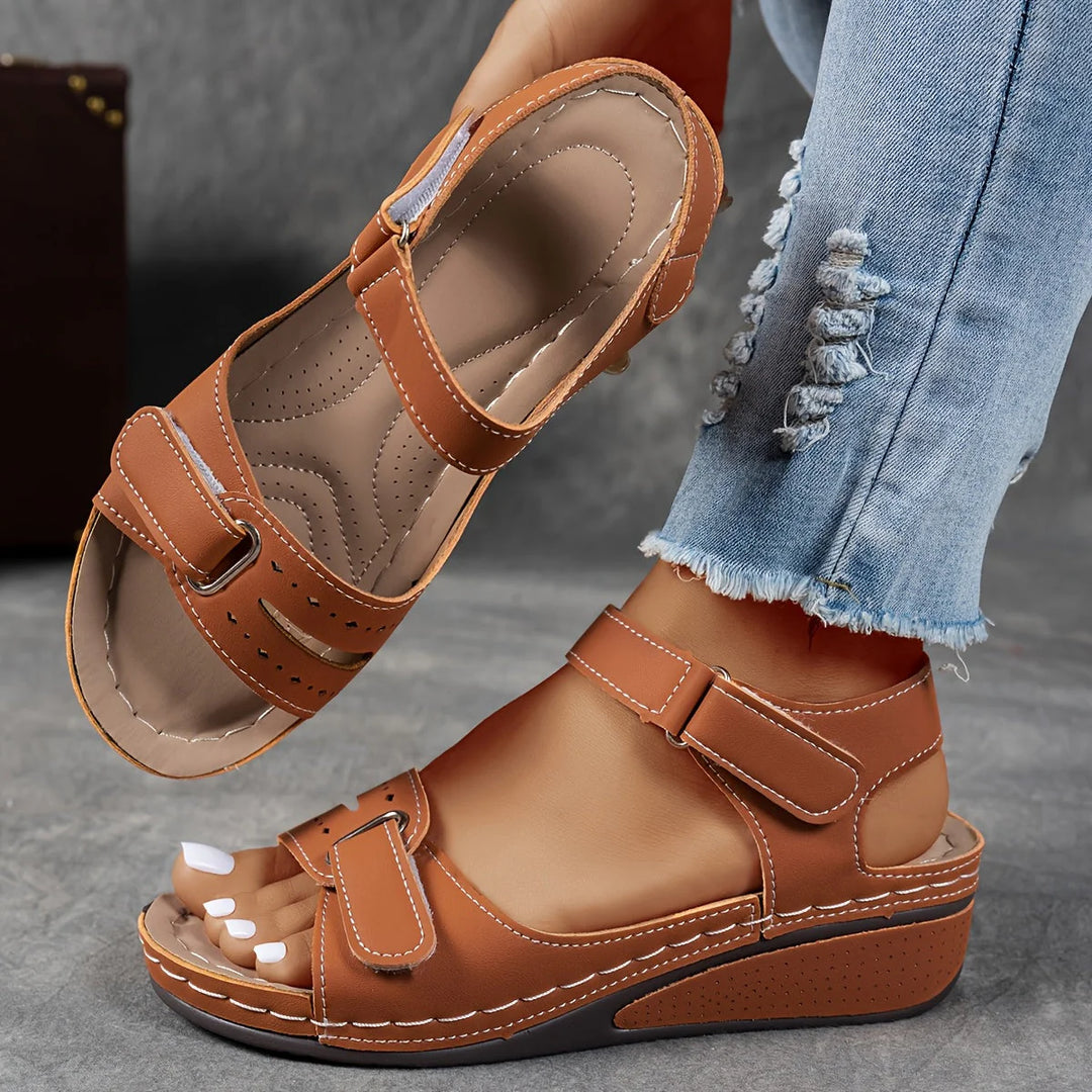 Elena – Comfortable Adjustable Wedge Sandals