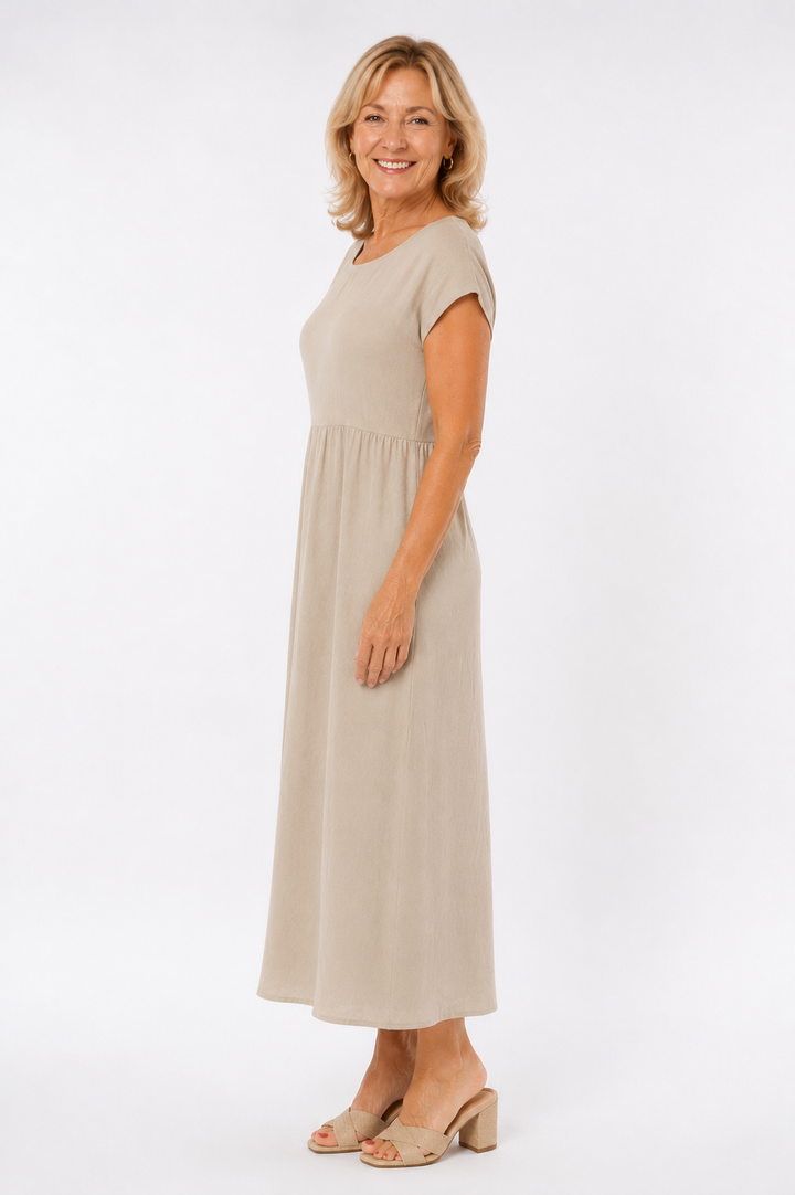 Naomi™ – Effortless Midi Dress