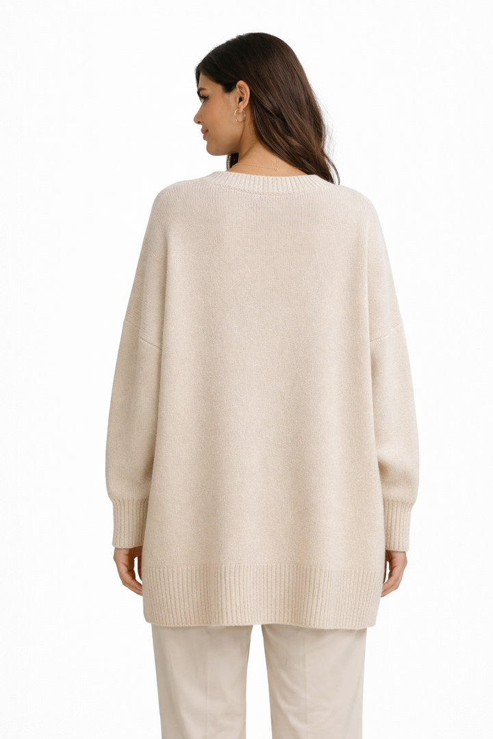 Lucy - Soft Luxe Knit