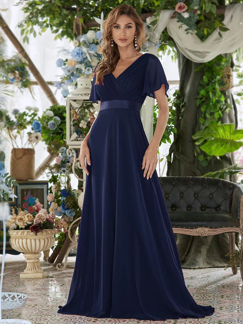 Celina – Elegant Flowing V-Neck Maxi Dress