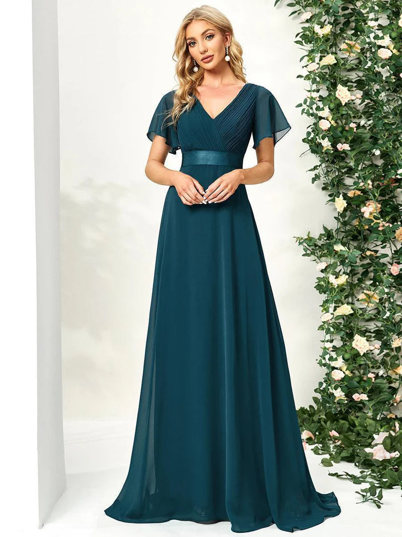 Celina – Elegant Flowing V-Neck Maxi Dress