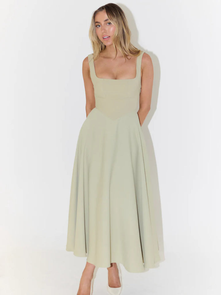 Livia – Elegant Sleeveless Midi Dress