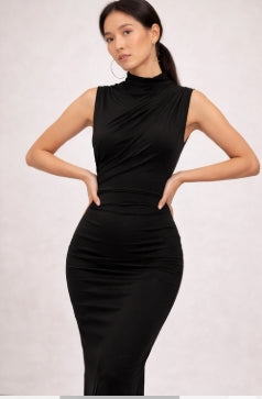 Lina - Noble Form High Neck Maxi
